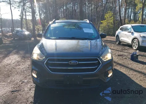 2017 Ford Escape Se из США, поврежденный, VIN 1FMCU0GD9HUB49632
